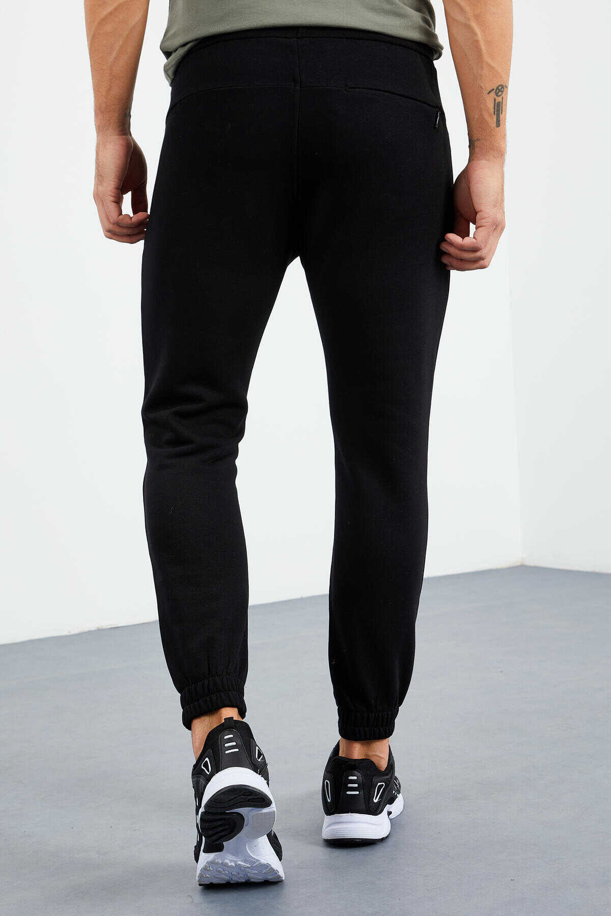 Tommylife Toptan Rahat Kalıp Jogger Erkek Eşofman Alt 84856 Siyah