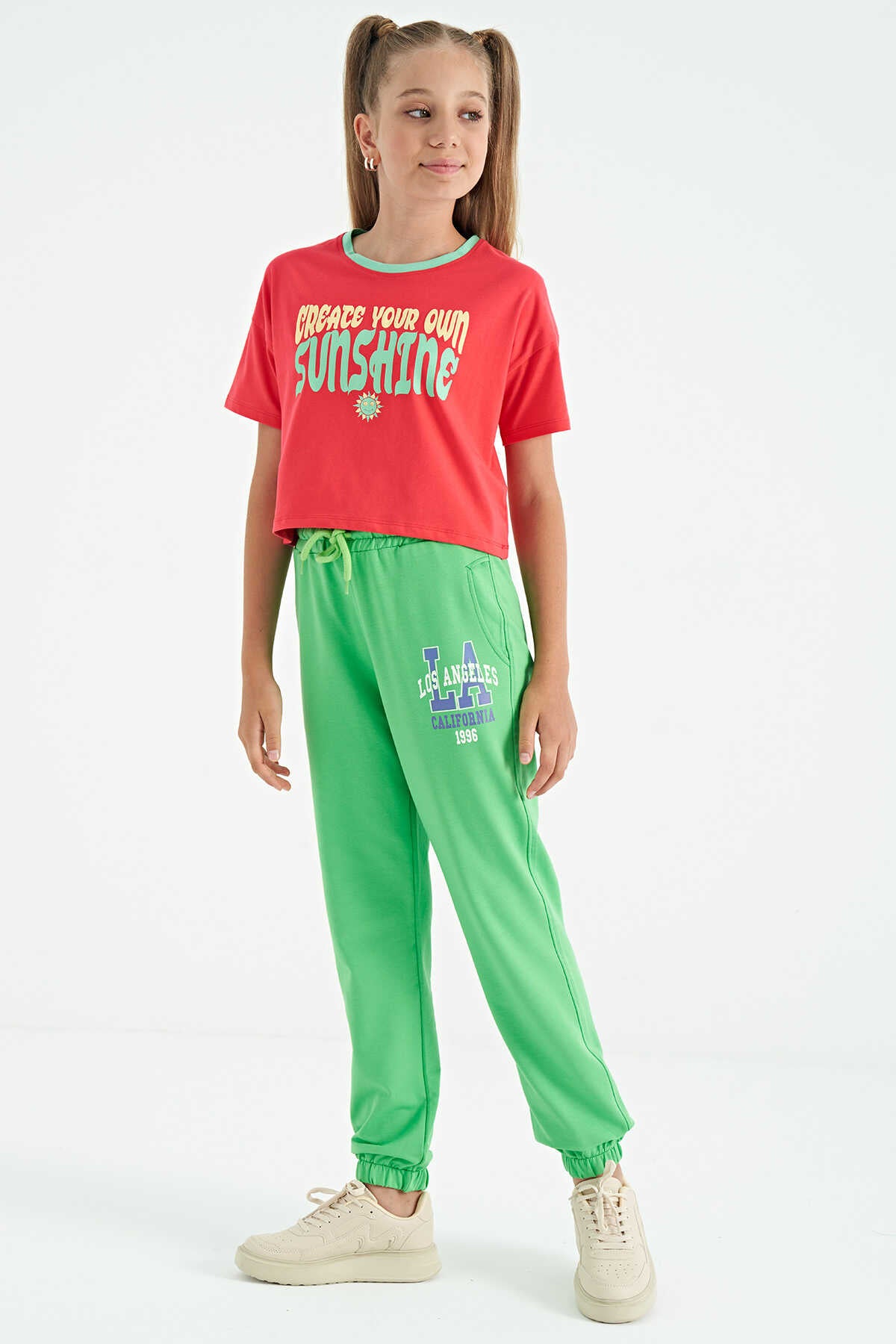 Tommylife Toptan Fiesta Renkli Yazı Baskılı O Yaka Oversize  Kısa Kollu Kız Çocuk T-Shirt - 75111