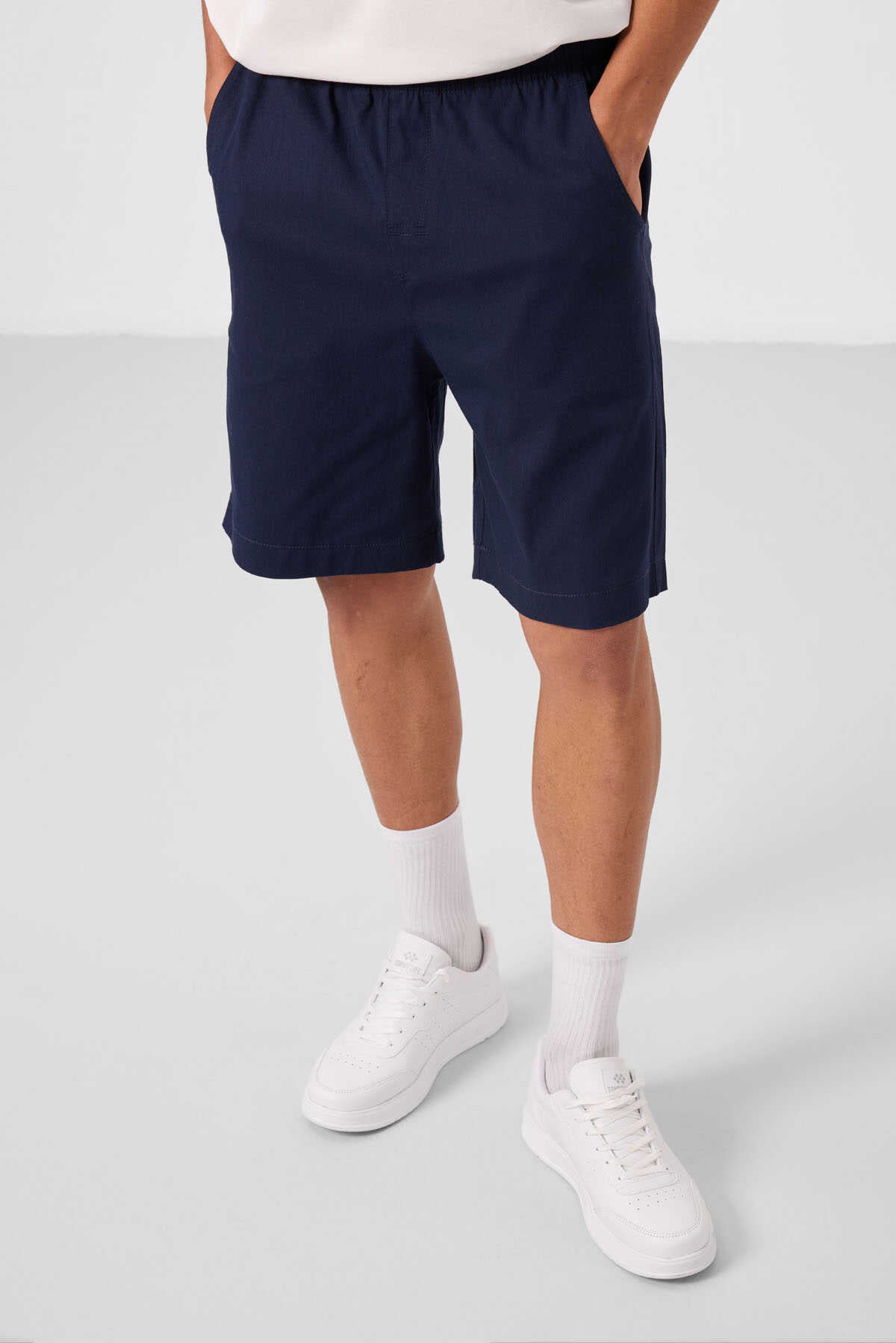 Tommylife Wholesale Standard Fit Woven Lightweight Stretchy Chino Men's Shorts 81293 Black