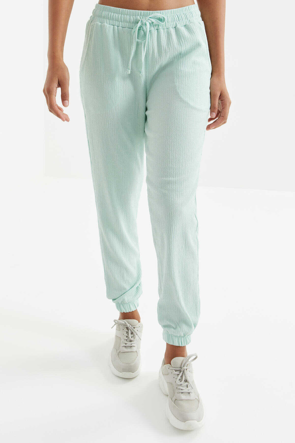 Tommylife Wholesale Water Green Gathered Waist Drawstring Jogger Crinkle Fabric Women's Sweatpants - 94620