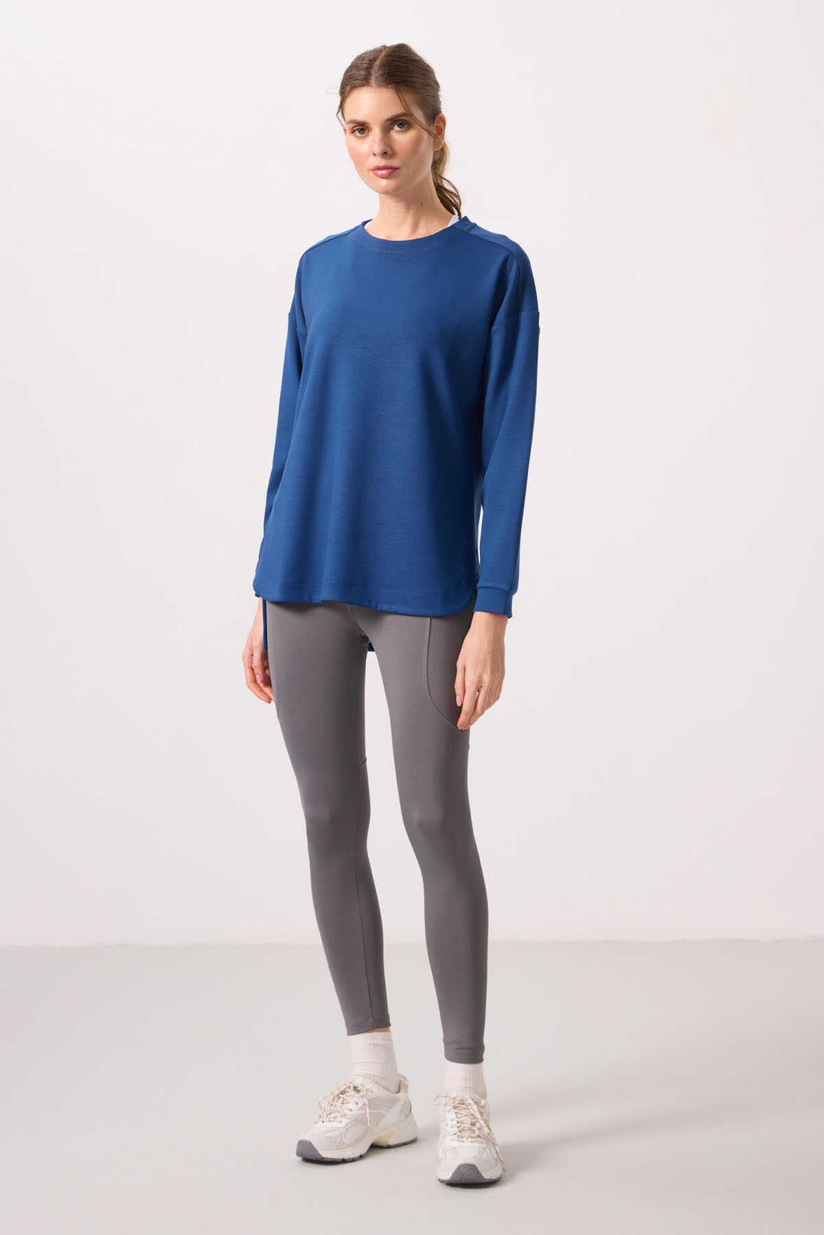 Tommylife Wholesale Soft Texture Crew Neck Comfortable Fit Women's Tunic Sweatshirt - 97305 Royal Blue
