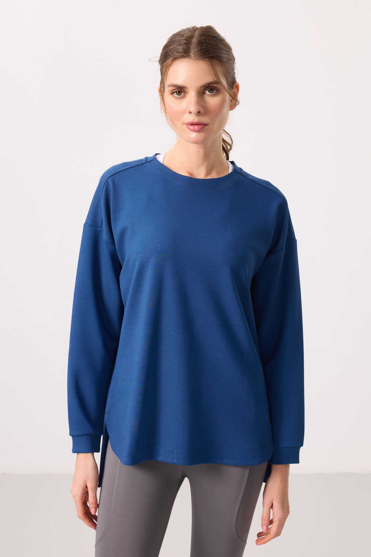 Tommylife Wholesale Soft Texture Crew Neck Comfortable Fit Women's Tunic Sweatshirt - 97305 Royal Blue