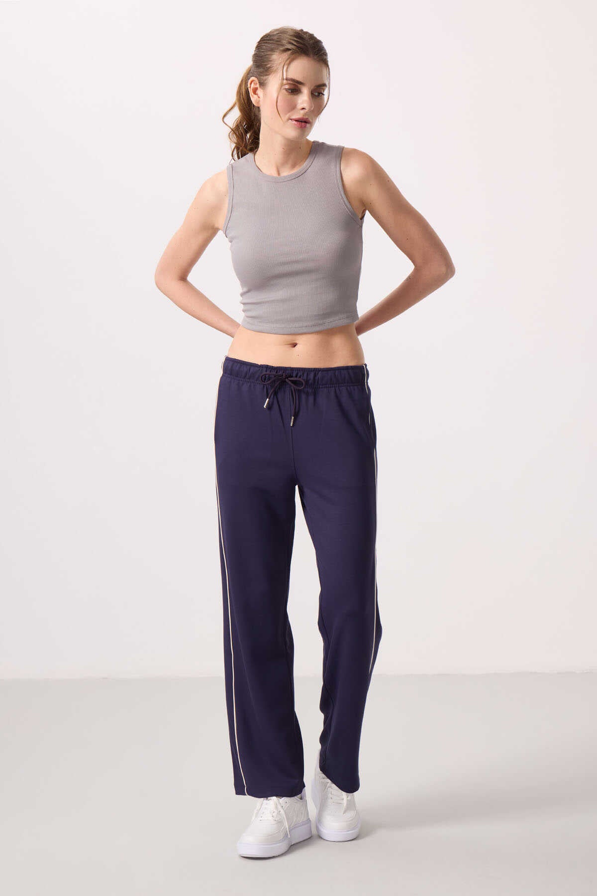 Tommylife Wholesale Soft Textured Side Panel Detailed Wide Leg Women's Palazzo Pants - 94669 Black