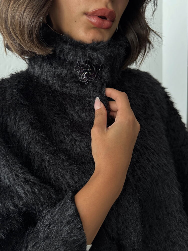 Topshow Toptan Cape Model Siyah Panço – Şık ve Modern Duruş