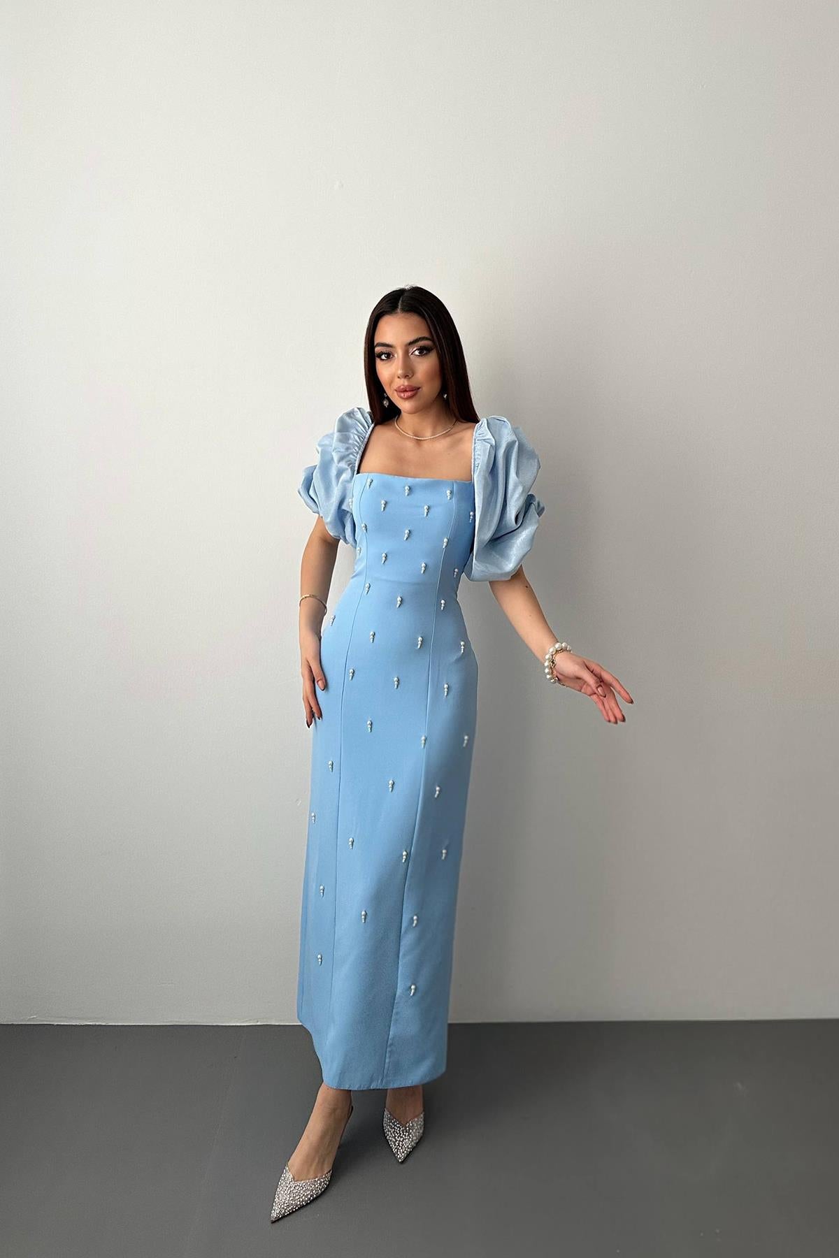 Toptan Bebe Mavi İşlemeli Kolu Garnili Elbise