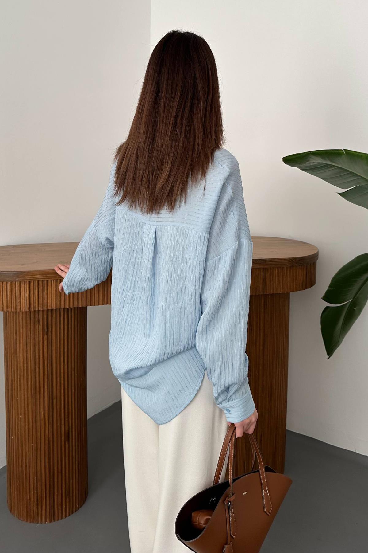 Bebe Mavi Nakışlı Oversize Gömlek