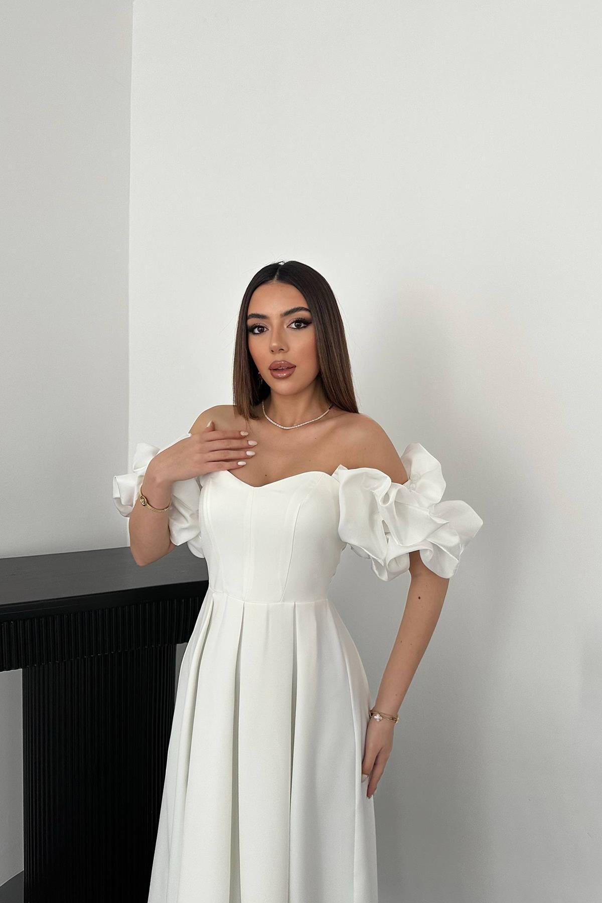 Beyaz Kolları Balon Pileli Atlas Elbise