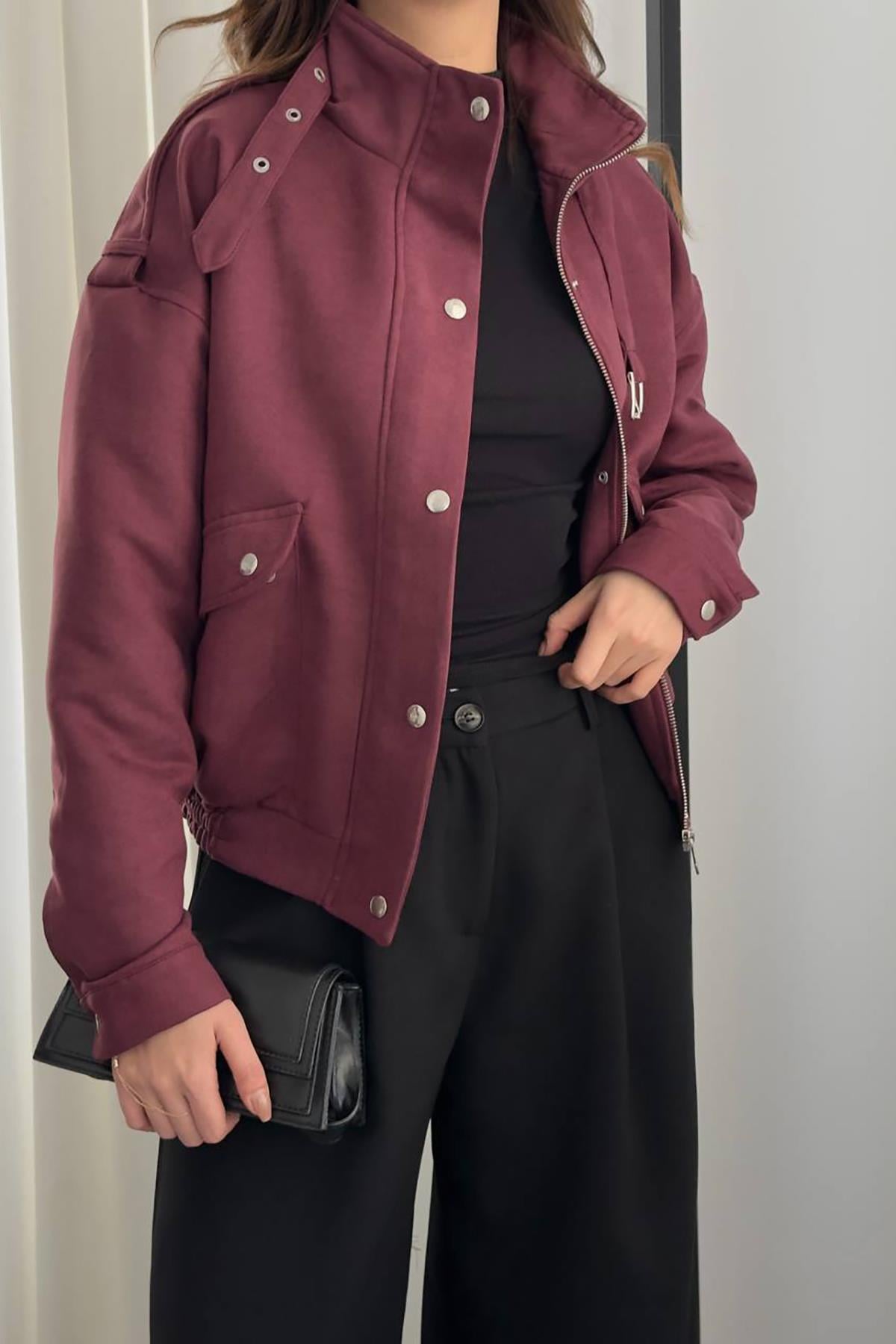 Bordo Dik Yakalı Kısa Ceket