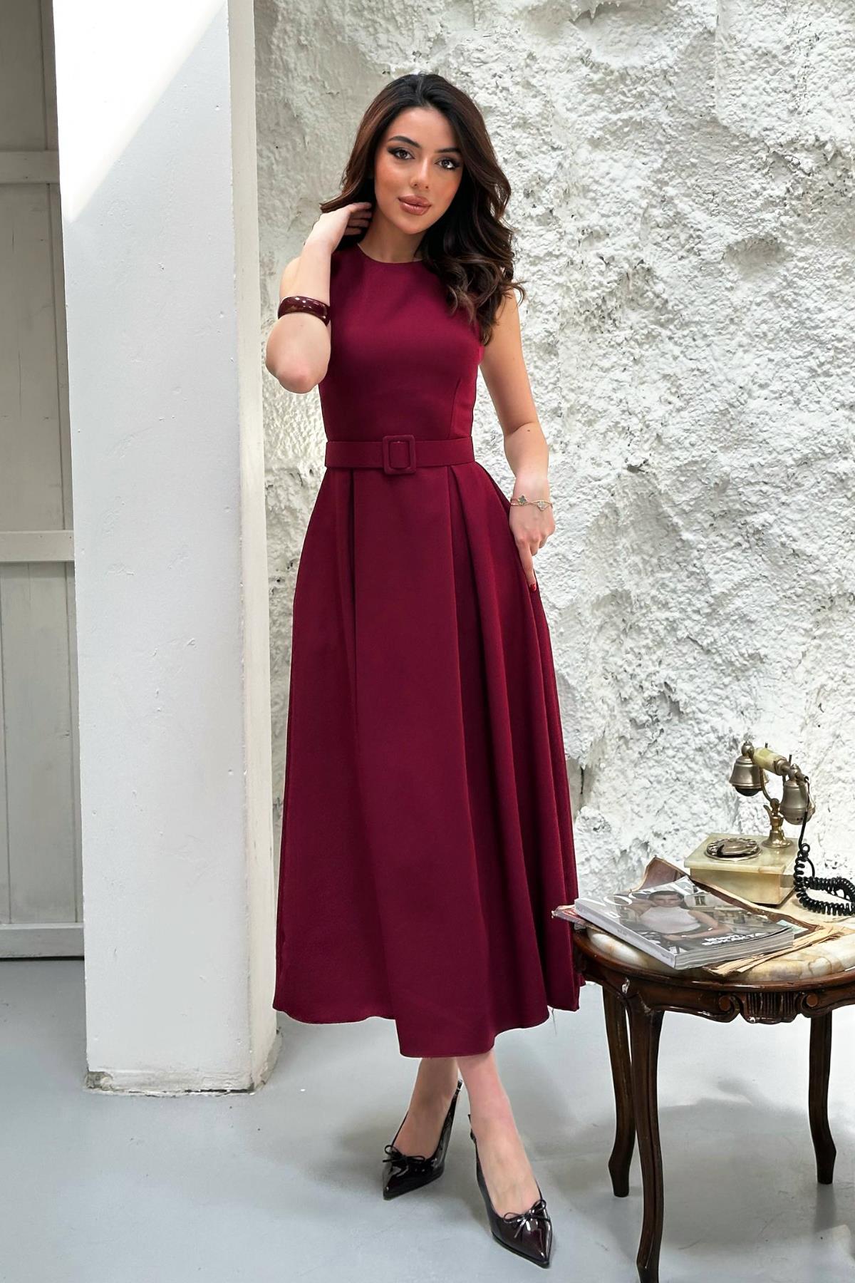 Bordo Halter Yaka Kloş Elbise
