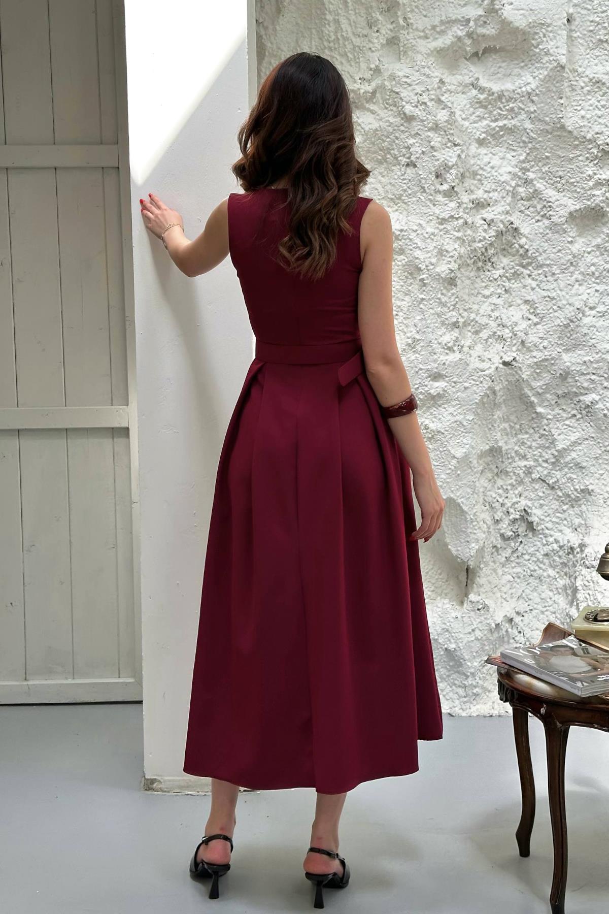Bordo Halter Yaka Kloş Elbise