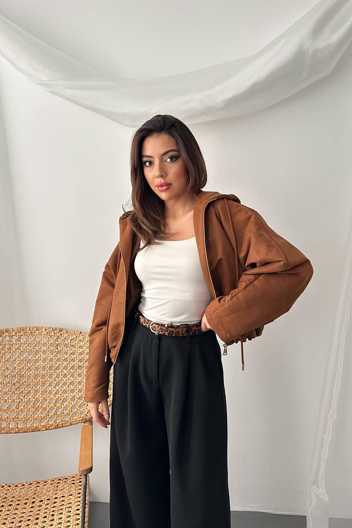 Toptan Camel Kısa Kapüşonlu Ceket