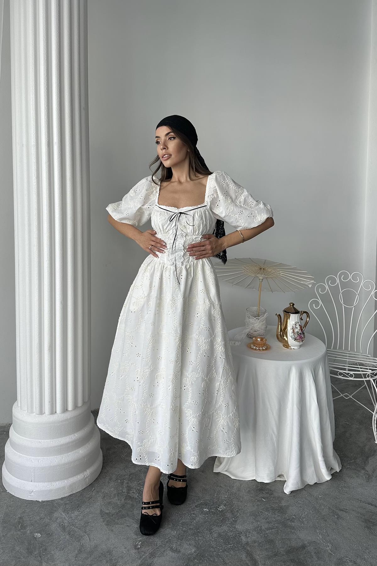 Toptan Ekru Dantel Detaylı Brode Elbise