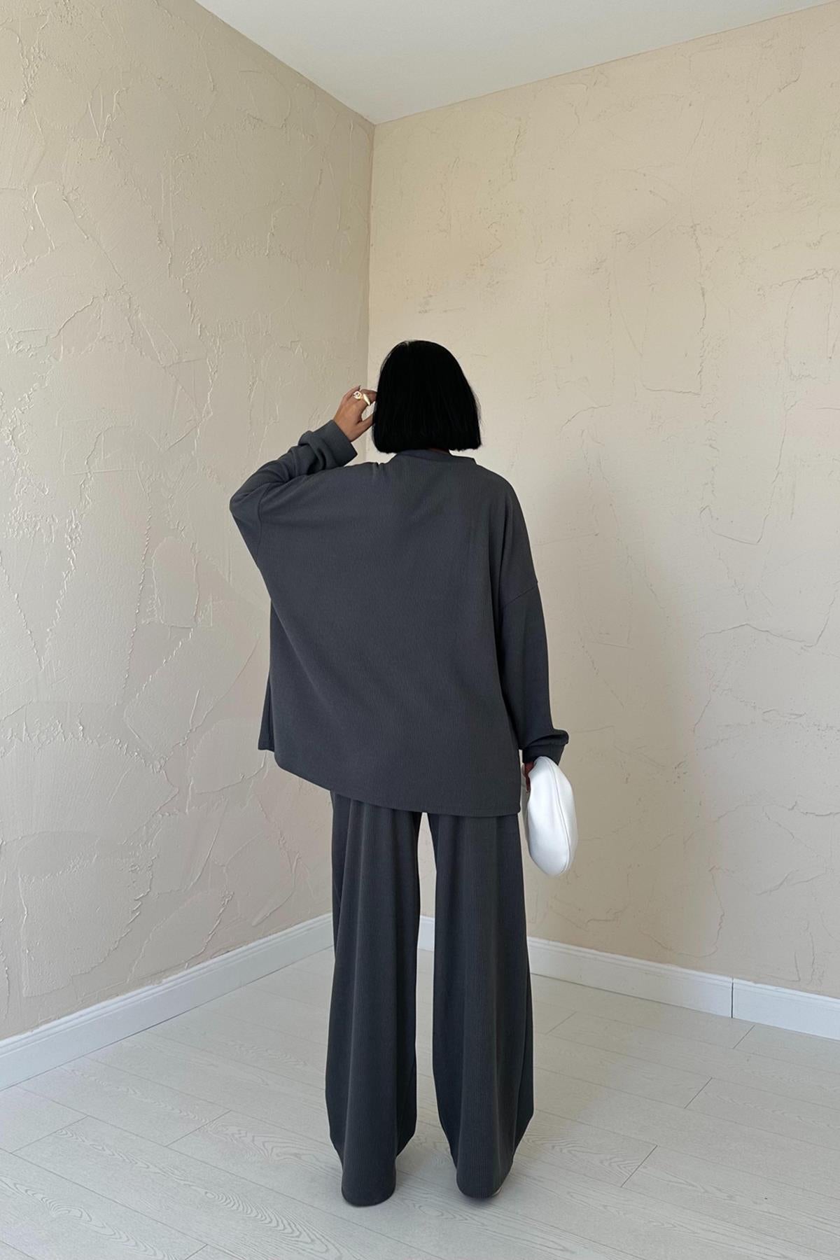 Toptan Füme Klasik Fitilli Kazak Ve Pantolon Takım