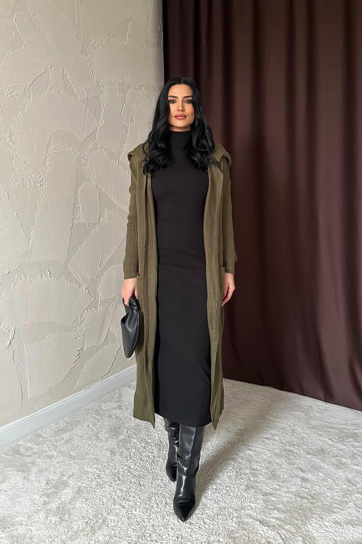 Toptan Haki Arkası Yazılı Hırka