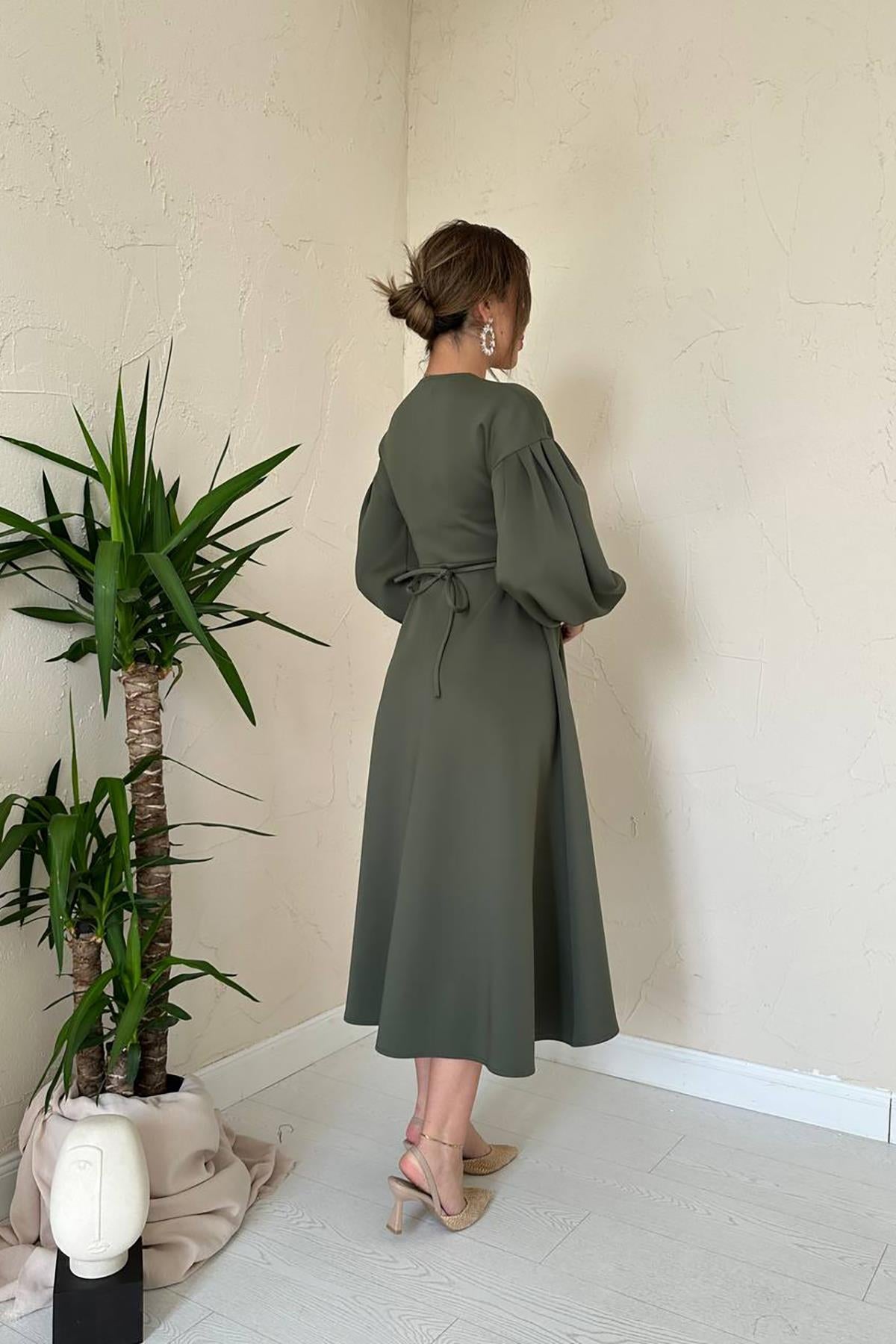 Toptan Haki Gül Detaylı Scuba Elbise