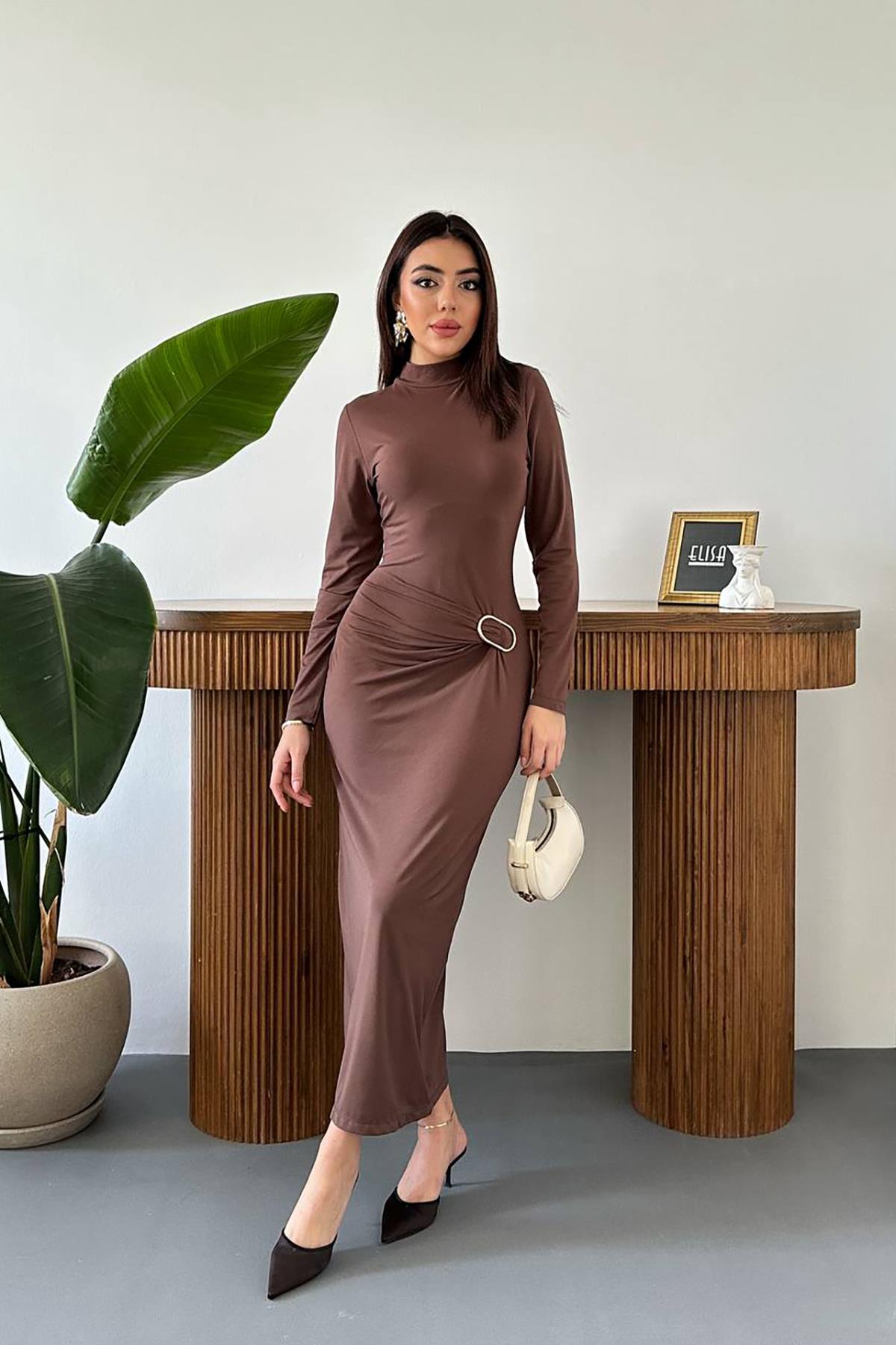 Toptan Kahverengi Beli Tokalı Elbise Kahverengi L