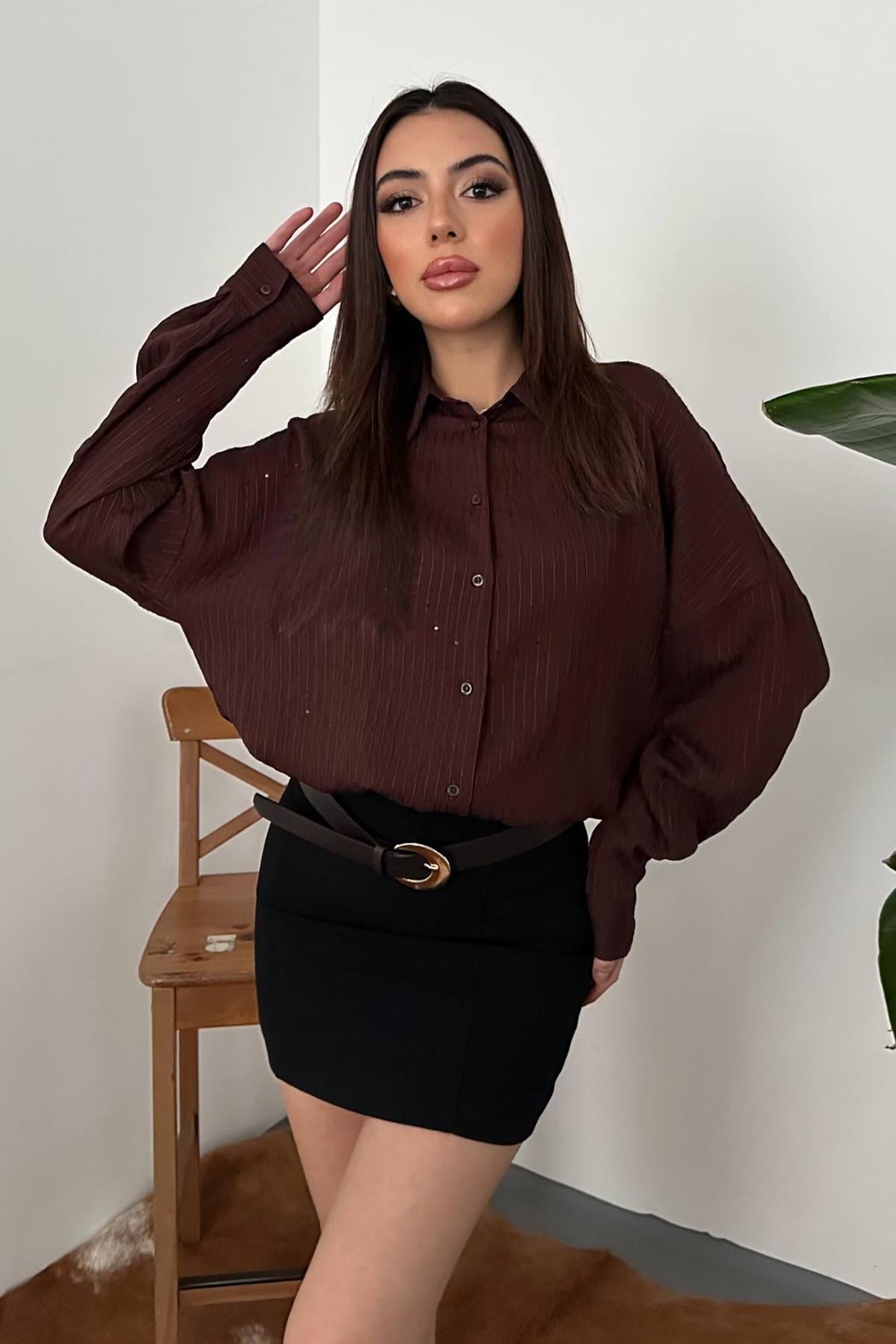 Kahverengi Nakışlı Oversize Gömlek