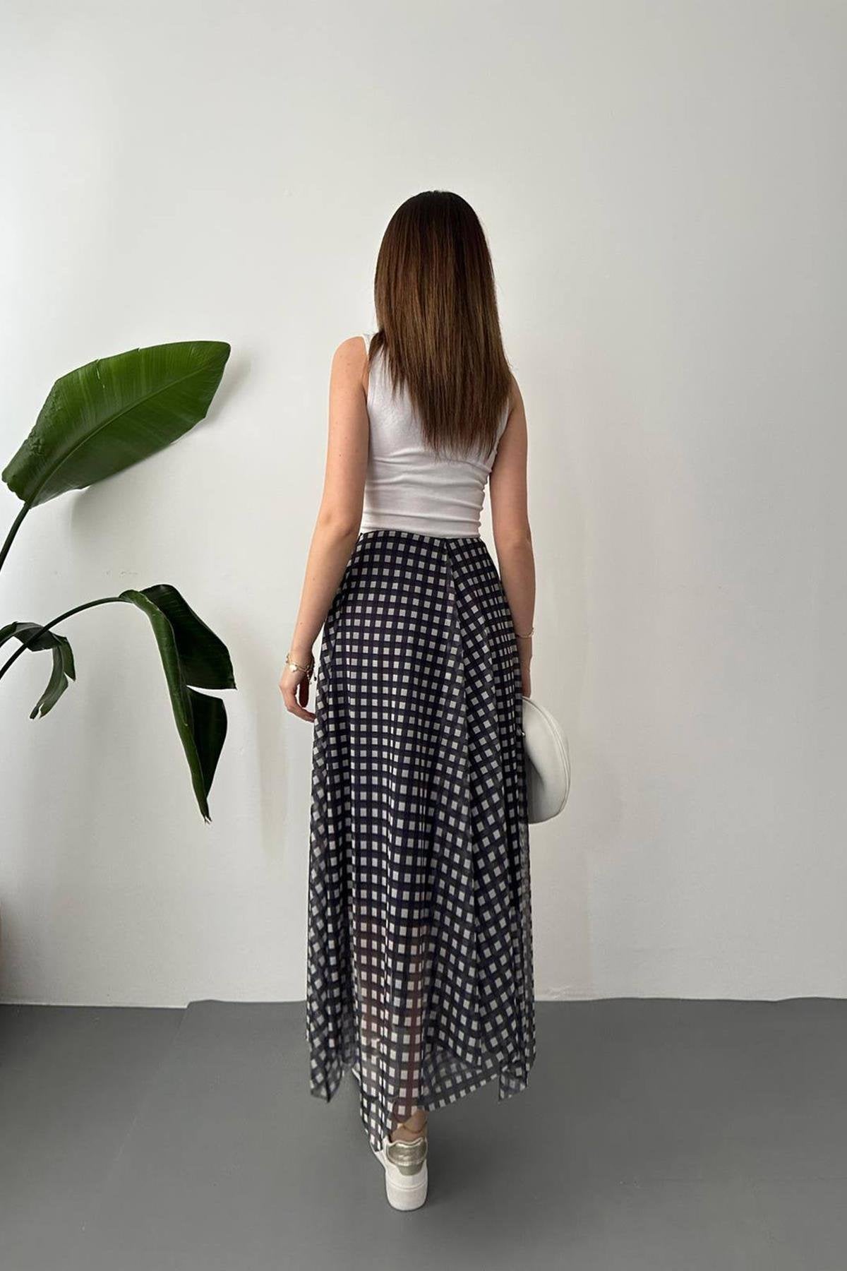 Toptan Lacivert Ekose Desen Tül Etek