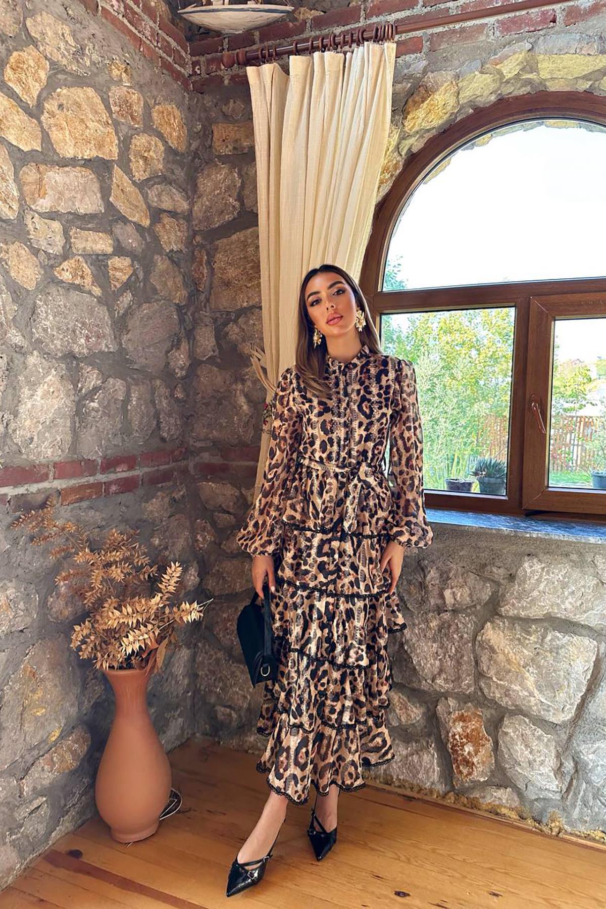 Toptan Leopar Volanlı Şeritli Uzun Elbise Leopar L