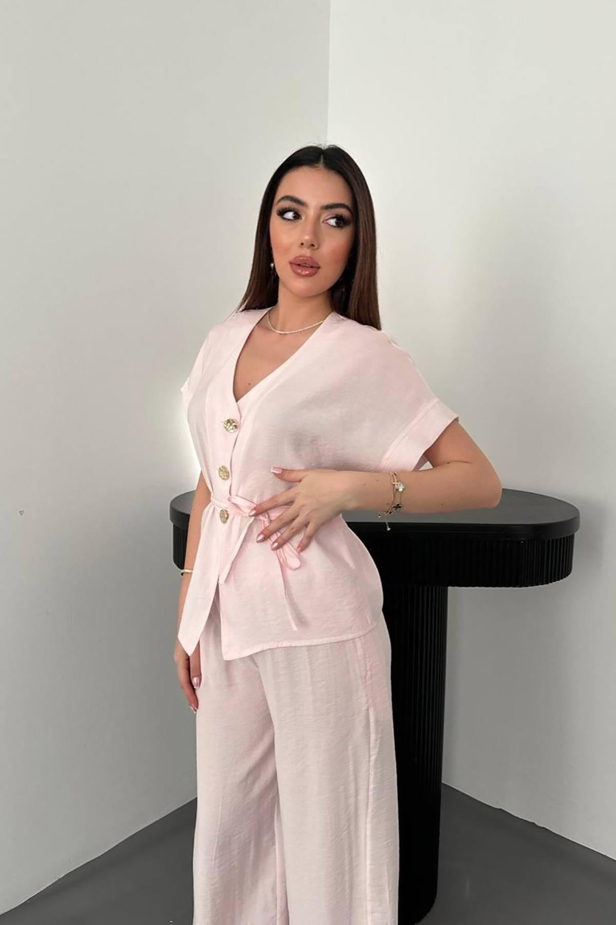 Pembe Düğme Detaylı İkili Modal Takım