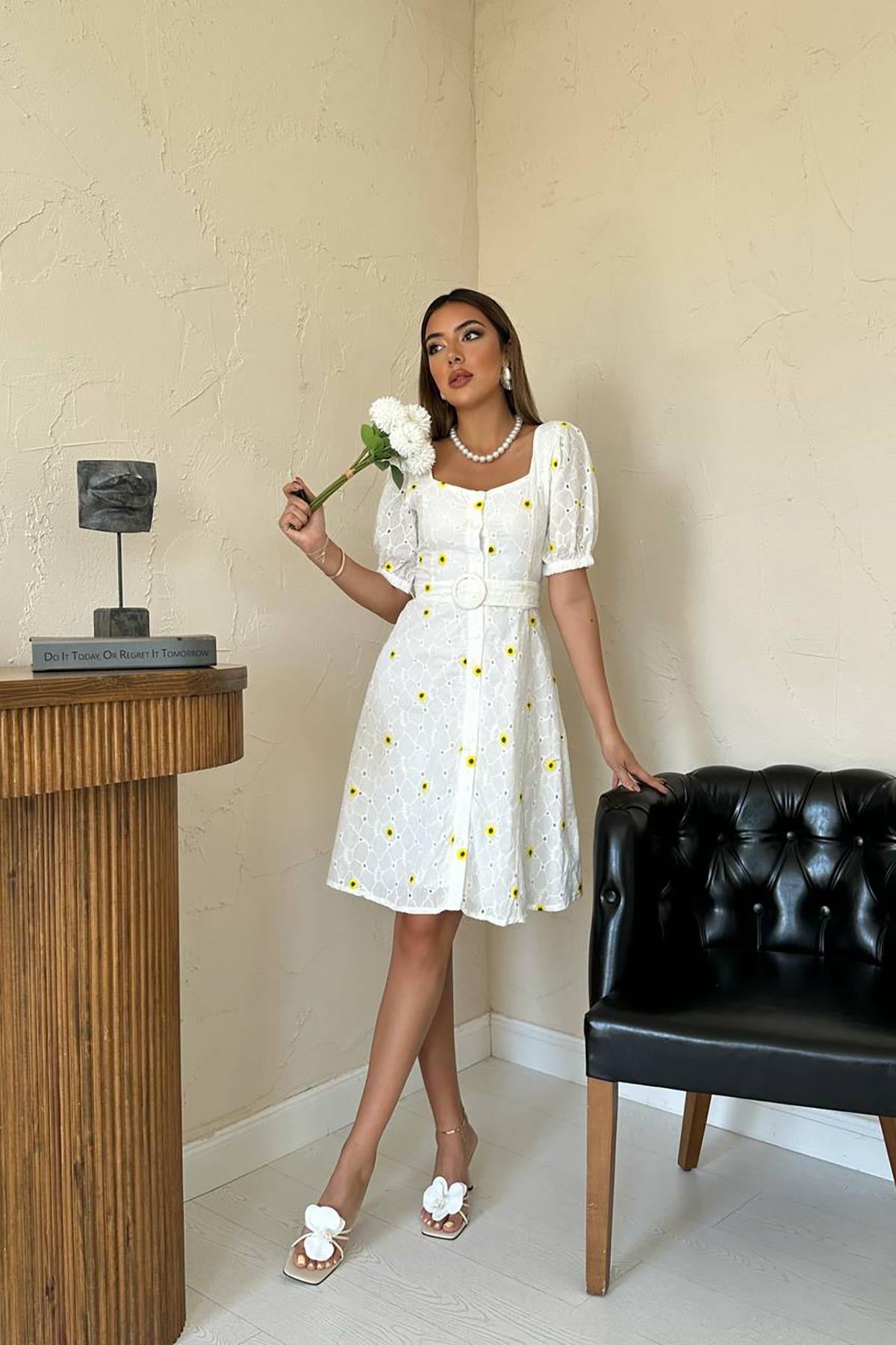 Toptan Sarı Kemerli Kare Yaka Elbise