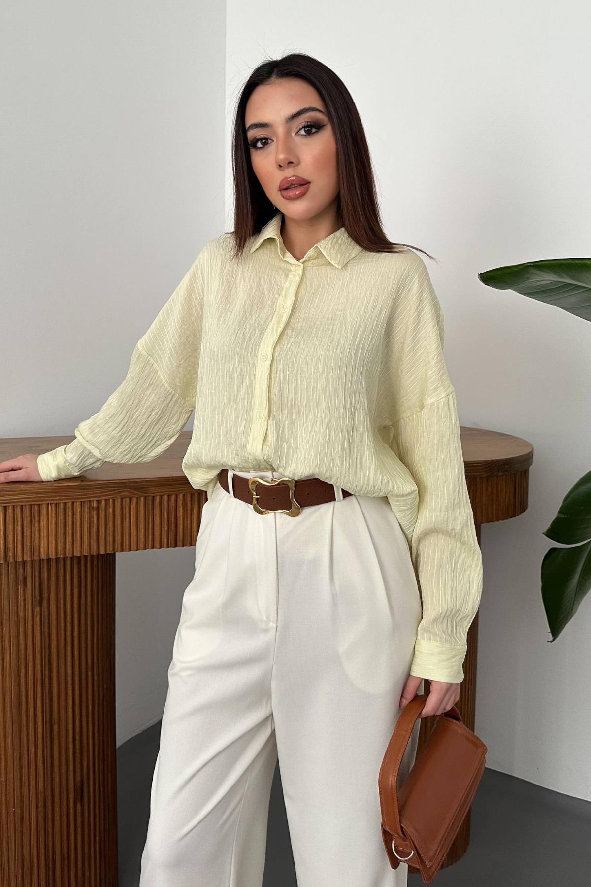 Sarı Nakışlı Oversize Gömlek
