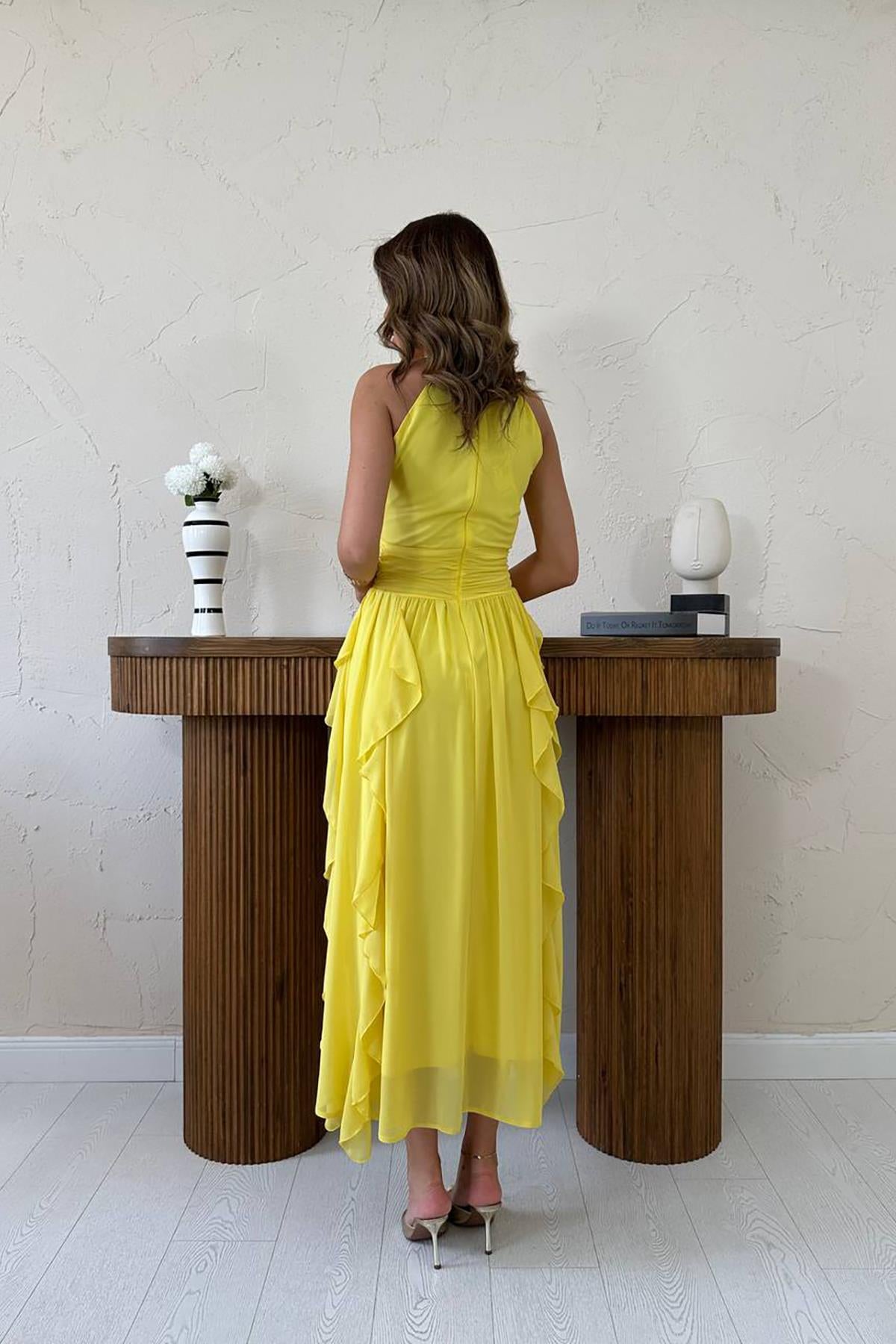 Toptan Sarı Önü Büzgülü Fırfırlı Elbise