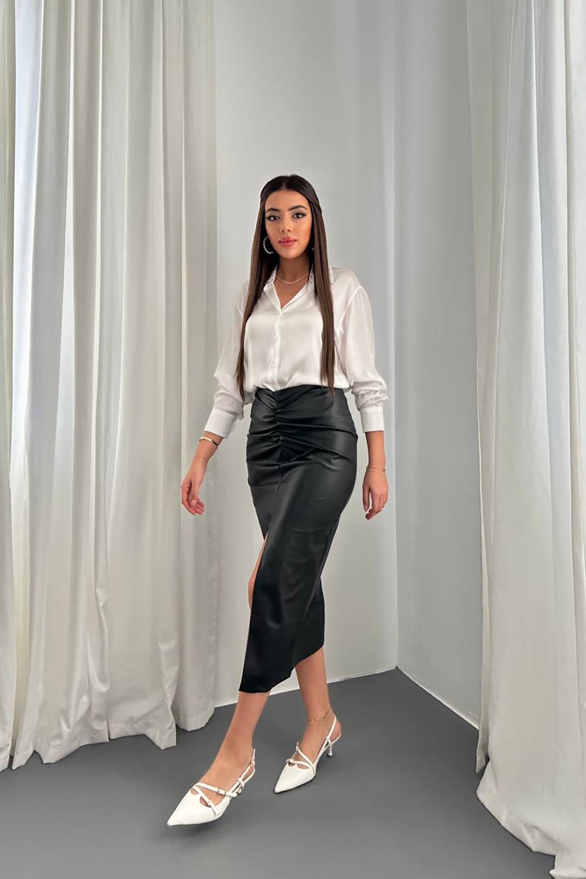 Toptan Siyah Büzgü Detaylı Deri Etek Siyah L