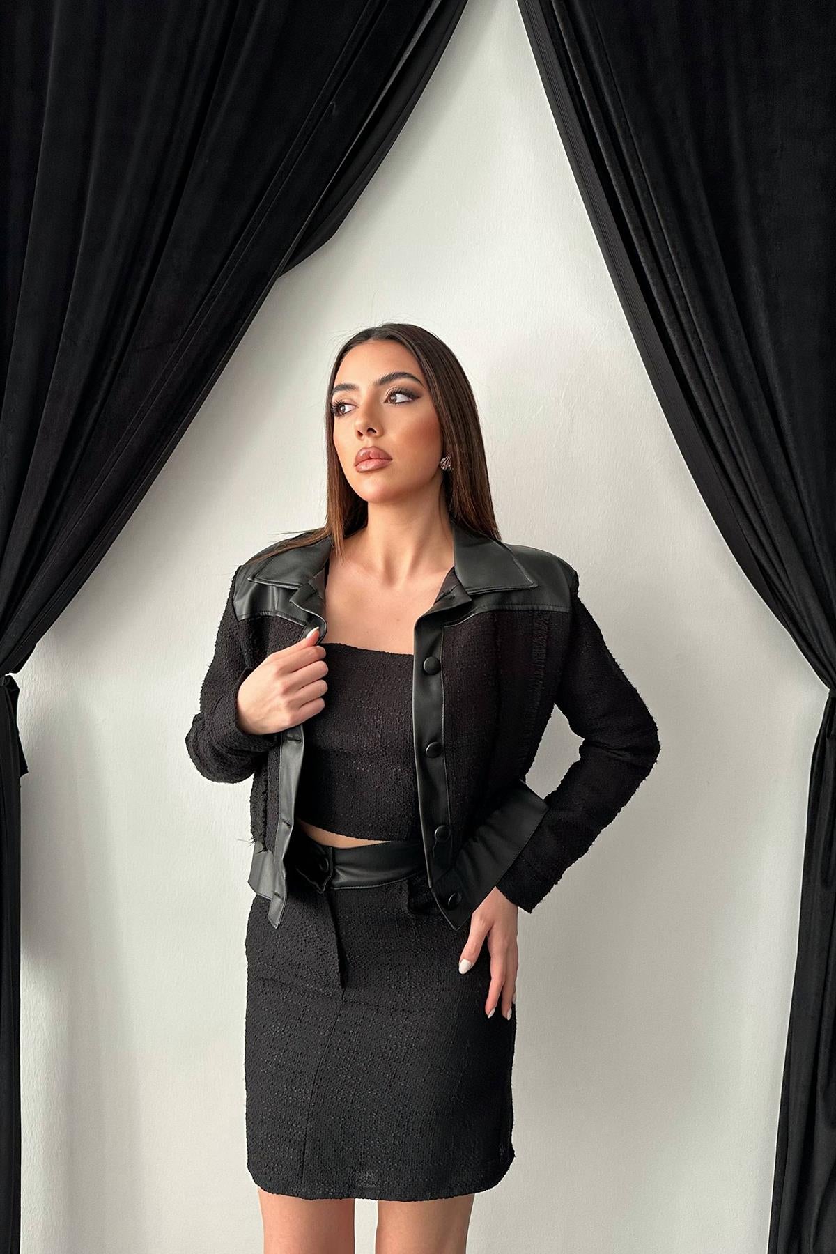 Toptan Siyah Üçlü Deri Garnili Ceket Ve Pantolon Takım