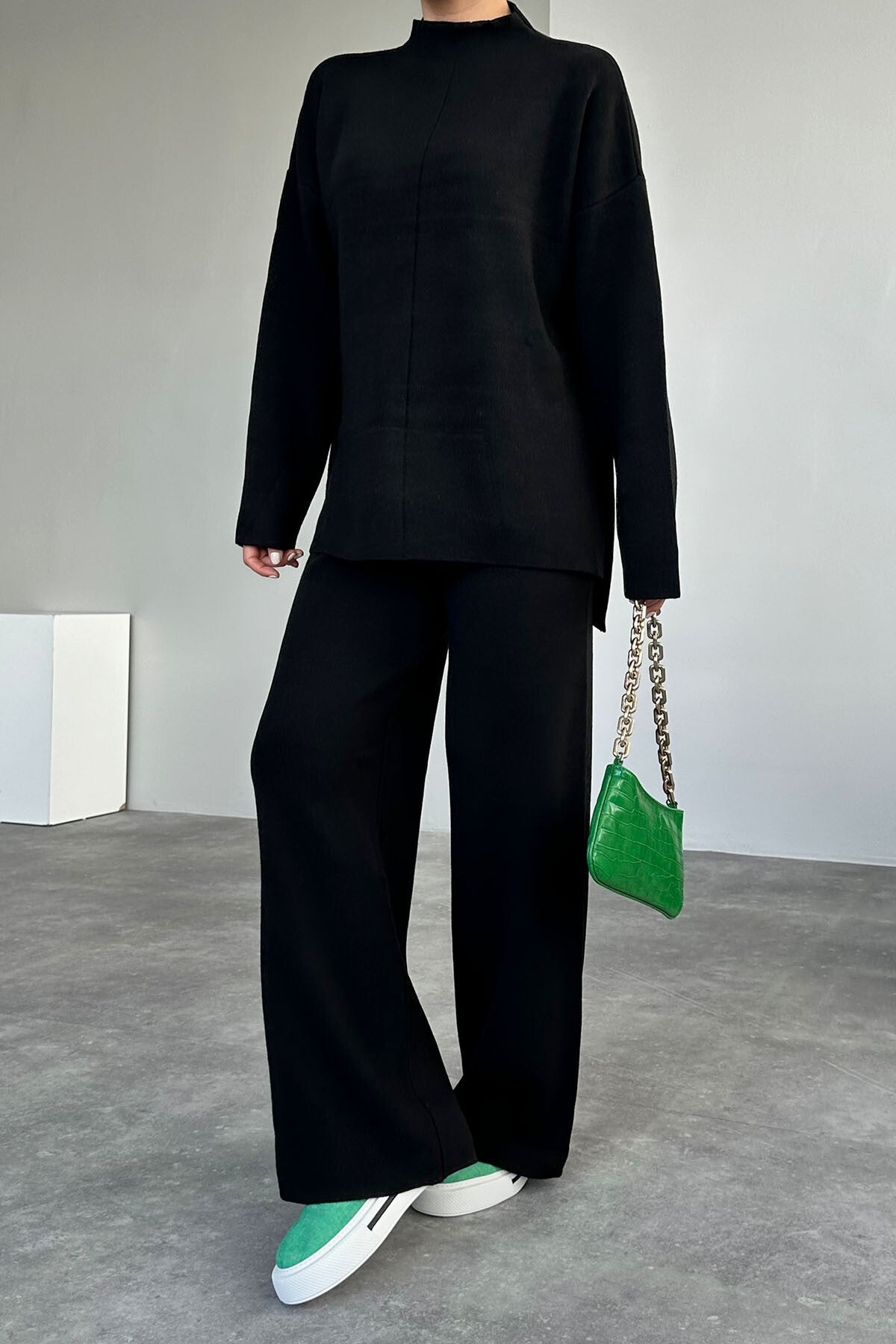 Black Knitwear Set