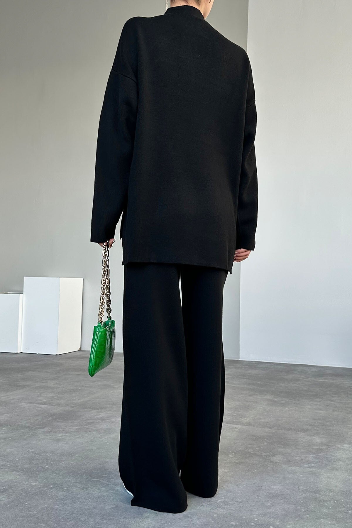 Black Knitwear Set