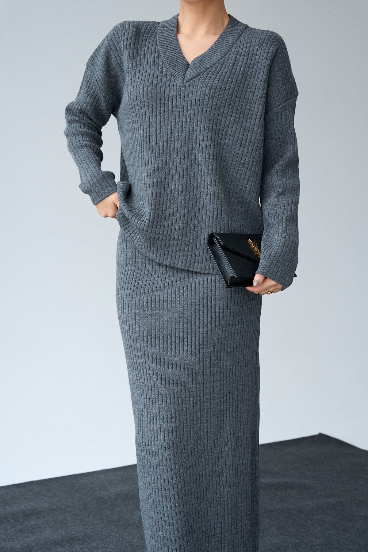 Anthracite V-Neck Sweater Skirt Set