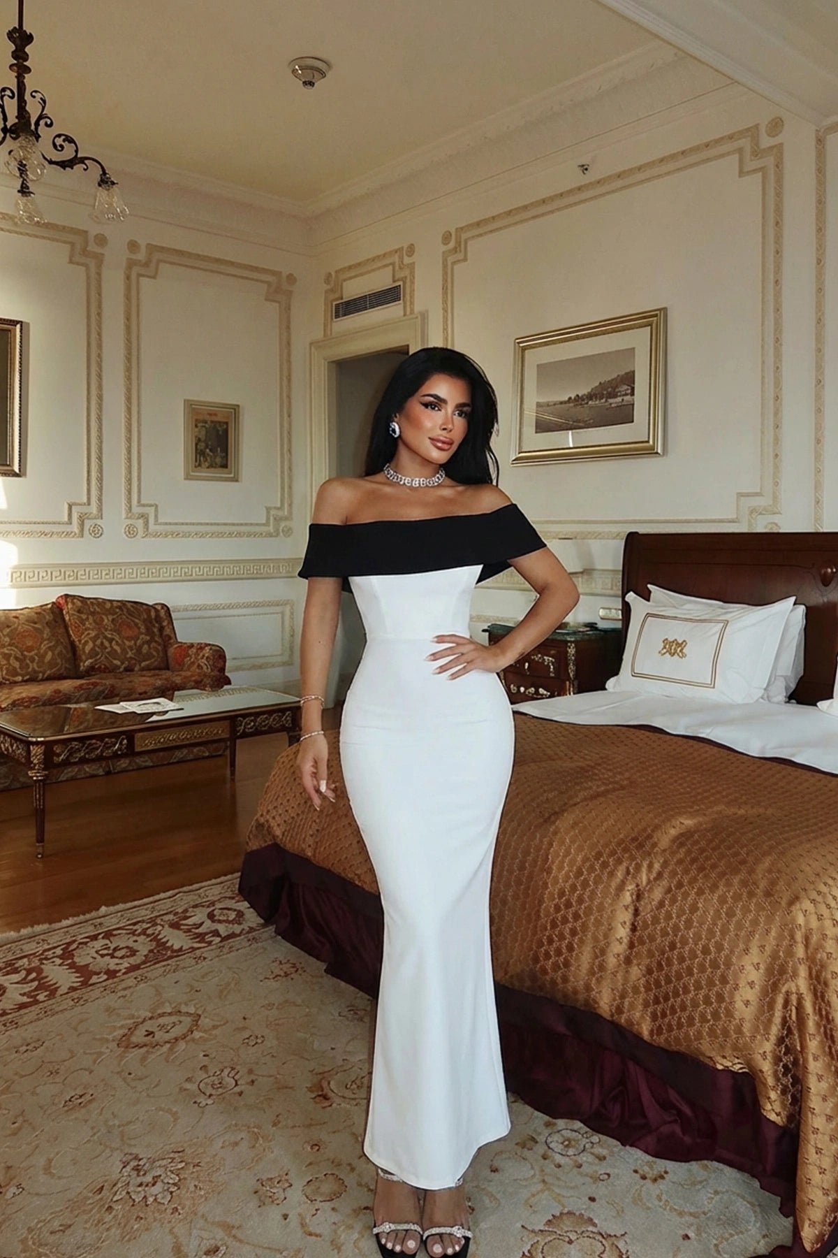 Beyaz Basic Midi Elbise