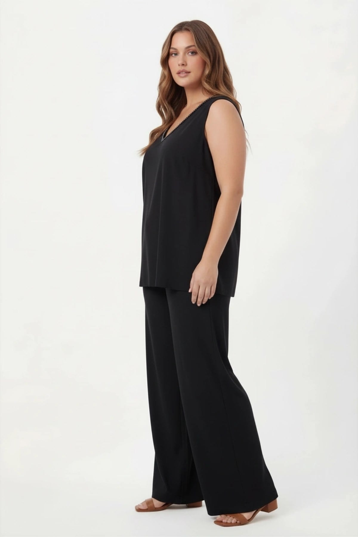 Women's Plus Size Blouse and Pants Set with Collar Bead Detail - Black
