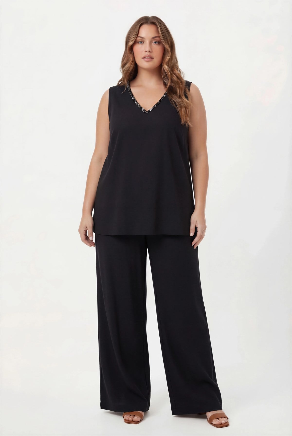 Women's Plus Size Blouse and Pants Set with Collar Bead Detail - Black