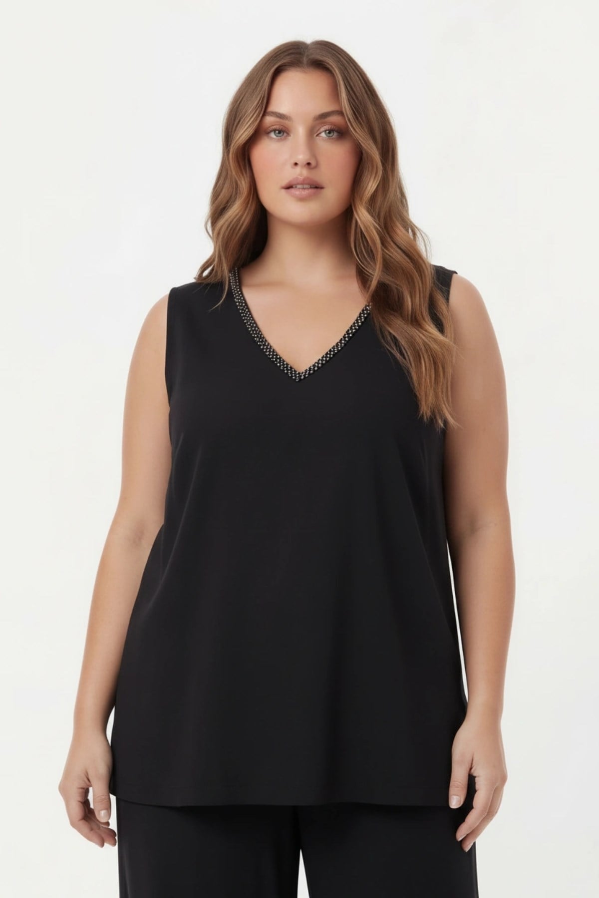 Women's Plus Size Blouse and Pants Set with Collar Bead Detail - Black