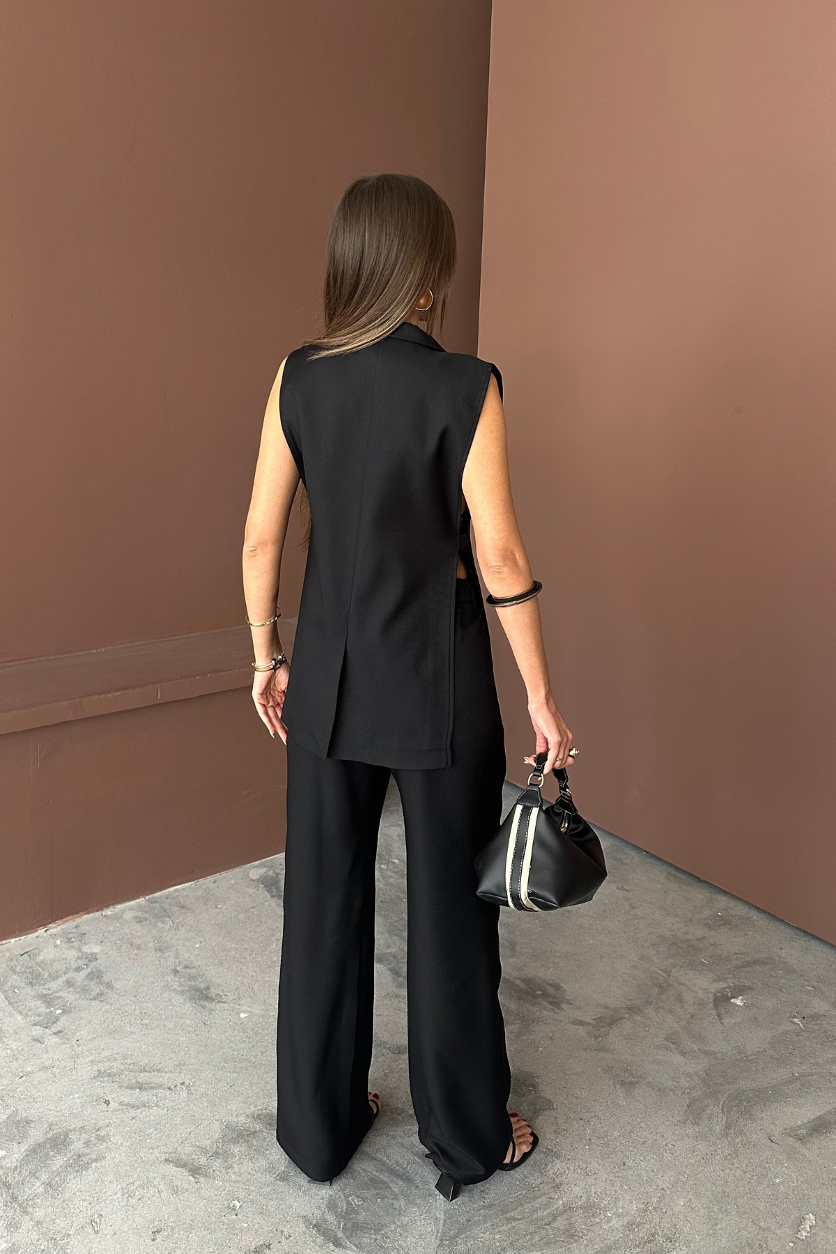 YAKA MİDYE KABUĞU SIRALI YELEK - PANTOLON  TAKIM KETEN KUMAŞ - Siyah