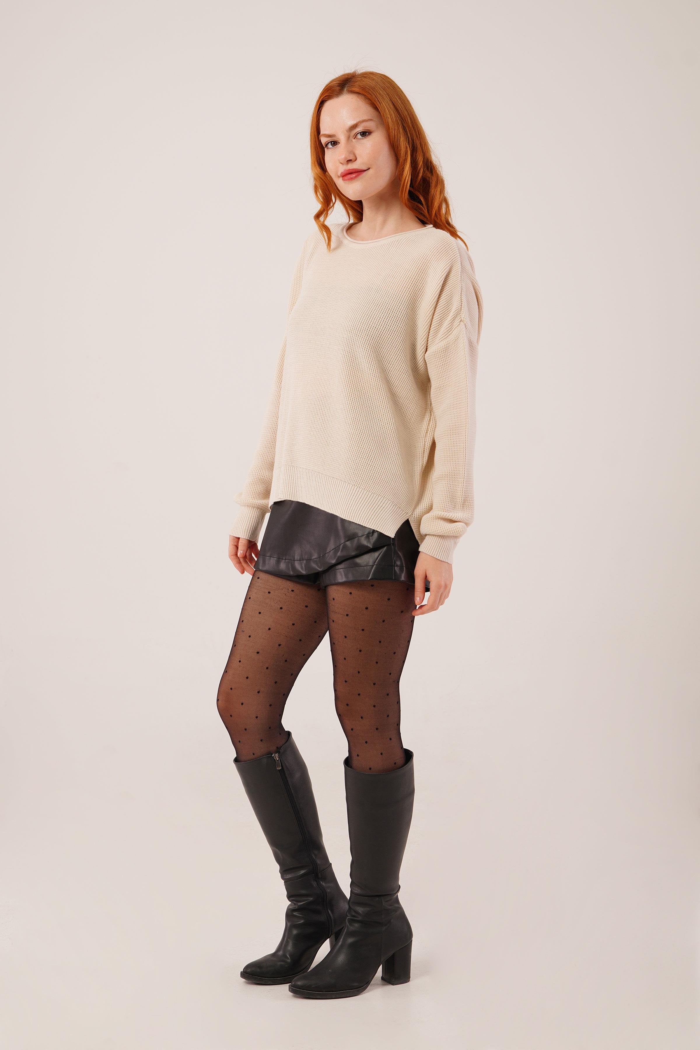 Yan Kısa Yırtmaçlı Selanik Örme Toptan Krem Triko Kazak