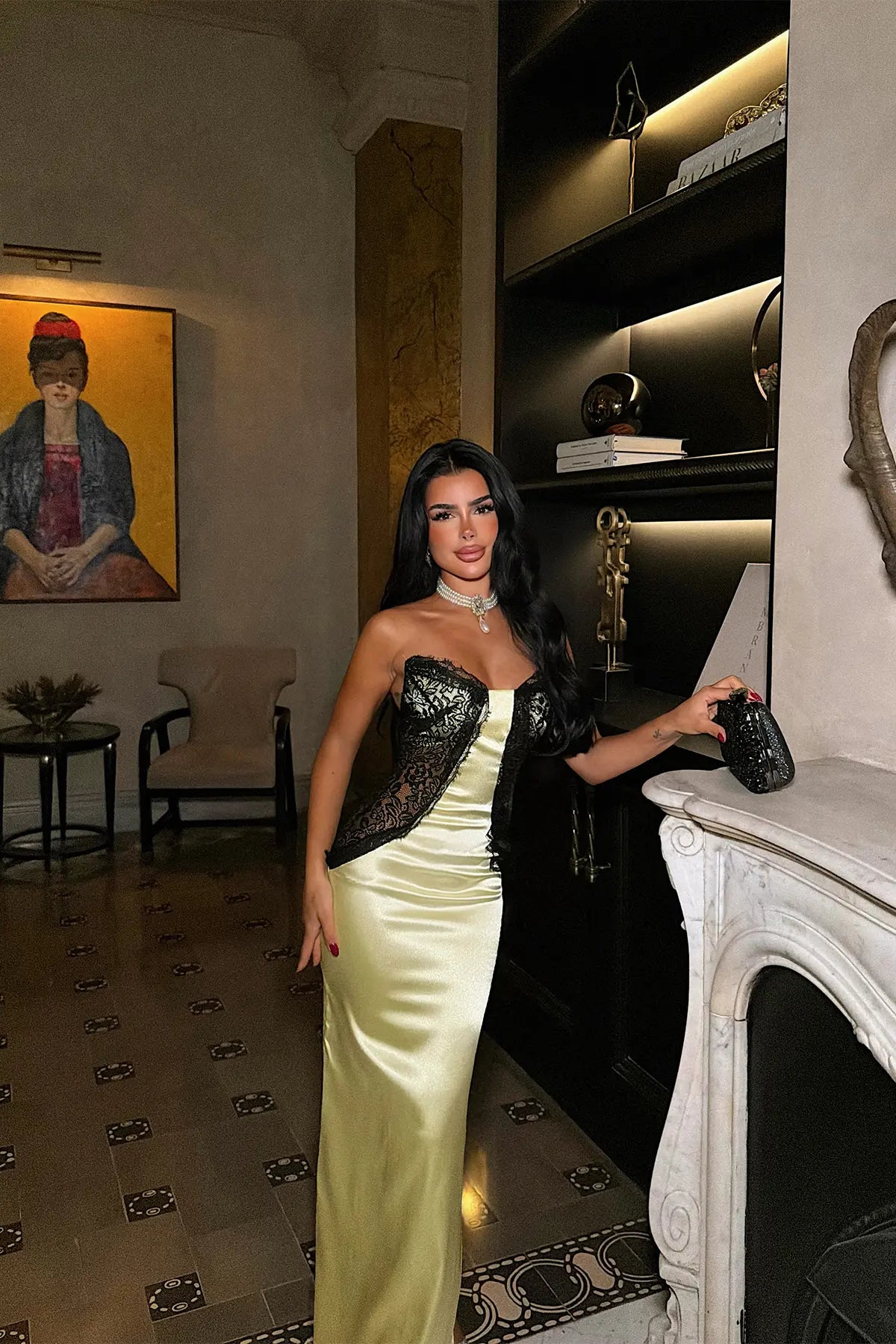 Sarı Dantel Detay Saten Elbise
